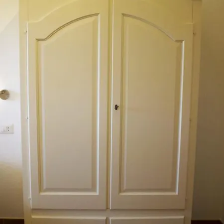La Casa Del Poeta Aglientu