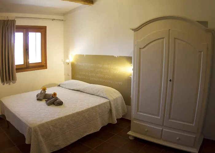 Affittacamere La Casa Del Poeta Aglientu